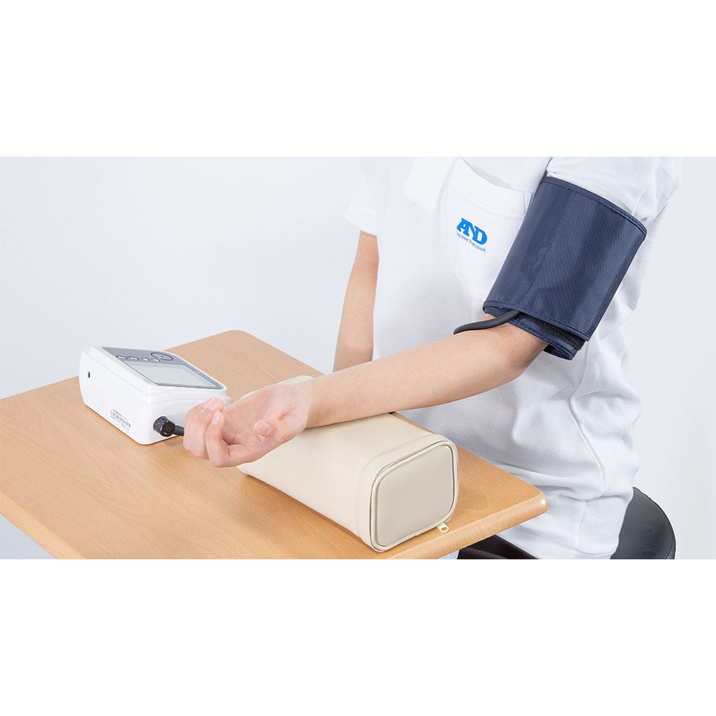 血圧測定用腕まくら AXP-COM108