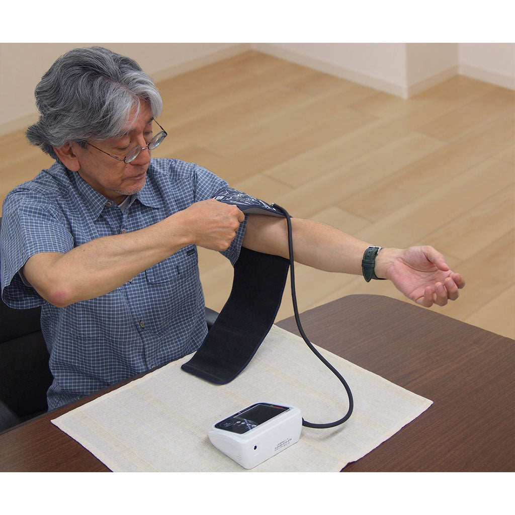 音声ガイド付き上腕式血圧計 UA-1030T P…
